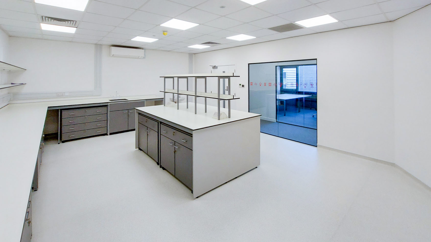 Singer Instruments Laboratory Fit Out