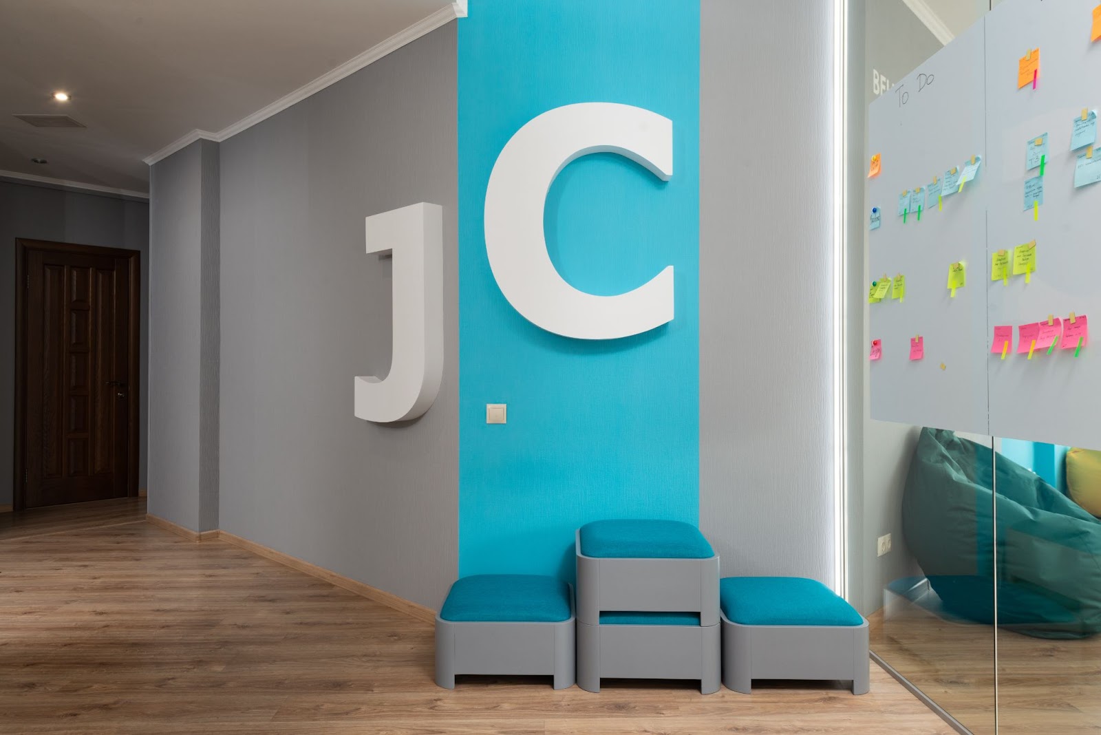 JC office design